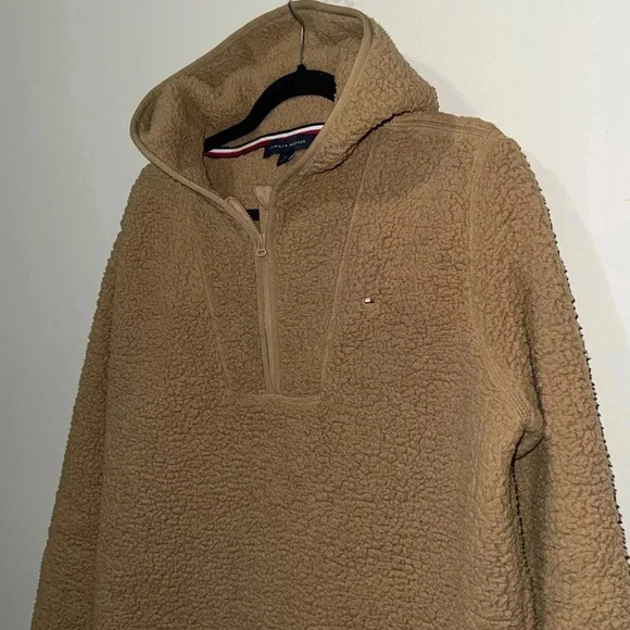 Tommy Hilfiger Hooded Sherpa quarter zip, medium, oversized. Mocha brown. GUC - Picture 3 of 11